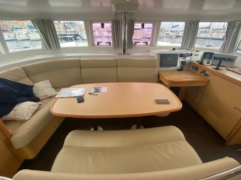 Catamarán para alquilar Nettuno al mejor precio