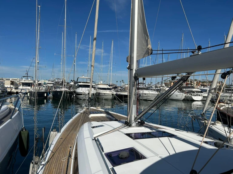 Alquiler Dénia - Jeanneau Jeanneau 54 en SamBoat
