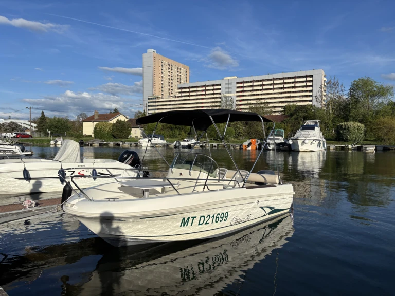 Alquiler Lancha Jeanneau con o sin  título de navegación