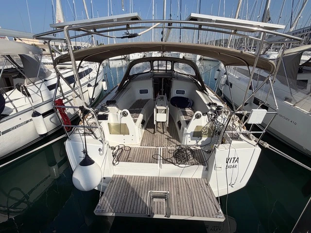 Alquiler de Velero, con o sin patrón Jeanneau Sukošan