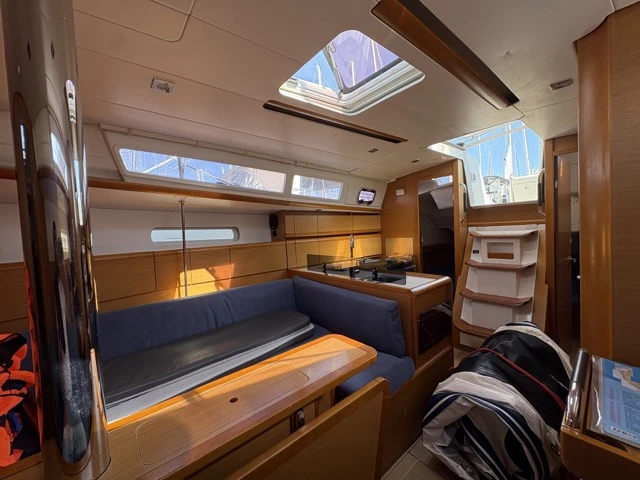 Velero para alquilar Sukošan al mejor precio