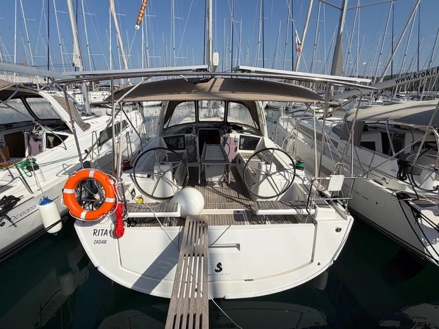 Bénéteau Oceanis 41.1 de alquiler a Sukošan