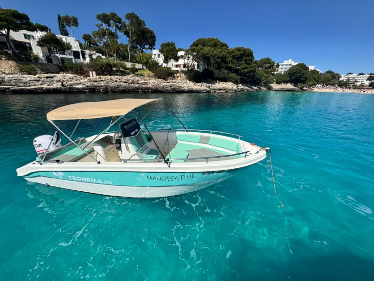 Alquiler de embarcaciones Teorema Teorema 20 enCala d'Or en Samboat