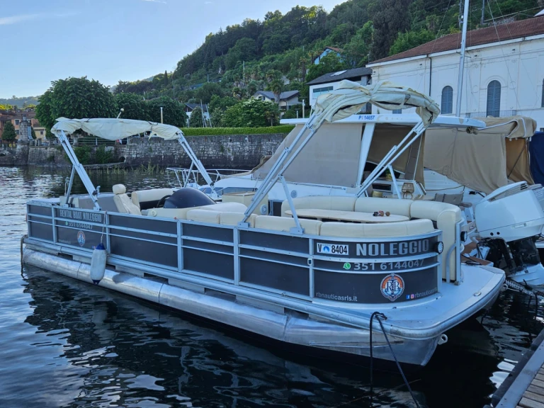 Pontoon pagnin 1 de alquiler a Castelletto Sopra Ticino