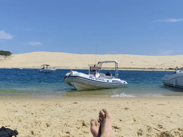 Alquiler Neumática Capelli con o sin  título de navegación