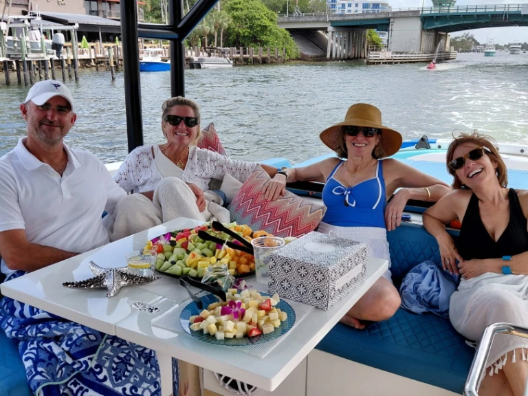 Alquiler Yate de lujo D Antonio con o sin  título de navegación