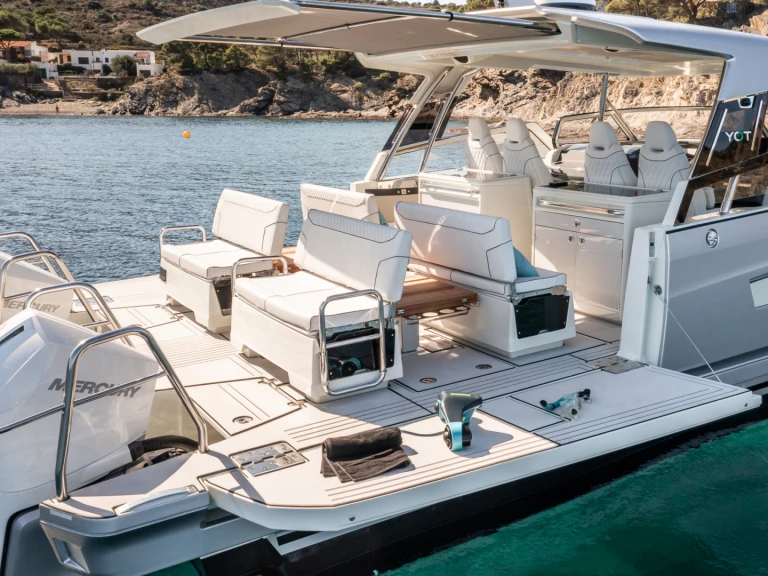 Alquiler Catamarán en Saint-Raphaël - YOT YOT 36