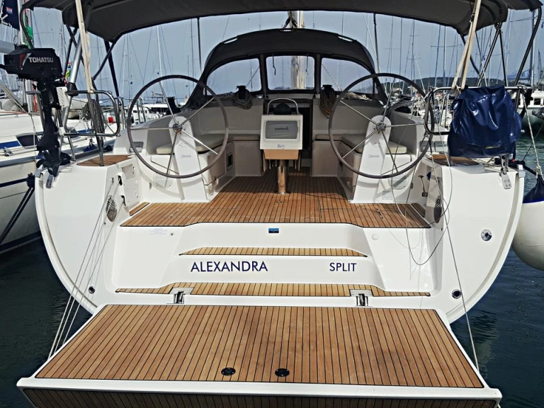 Alquiler de Bavaria Cruiser 46 en Novi Vinodolski