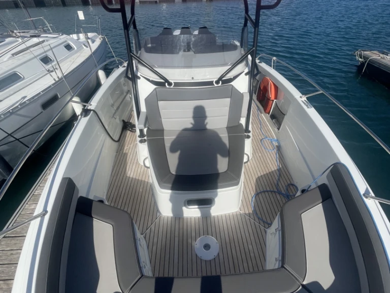 Alquiler de barcos Saint-Quay-Portrieux barato de Cap Camarat 9.0 CC