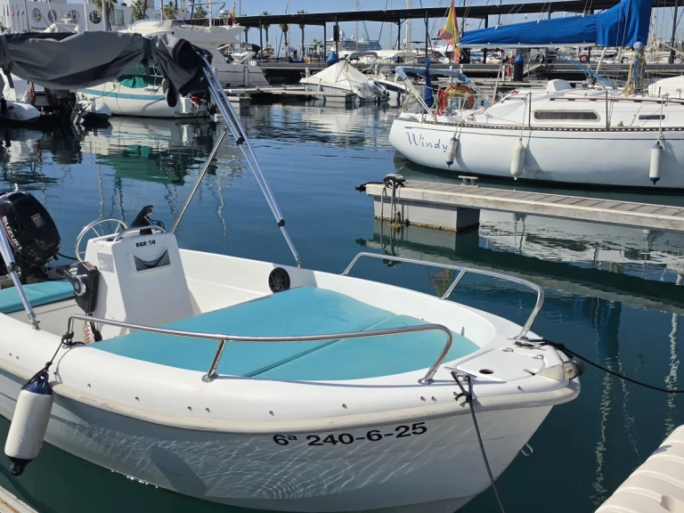 Alquiler Alicante - Stable 415 en SamBoat
