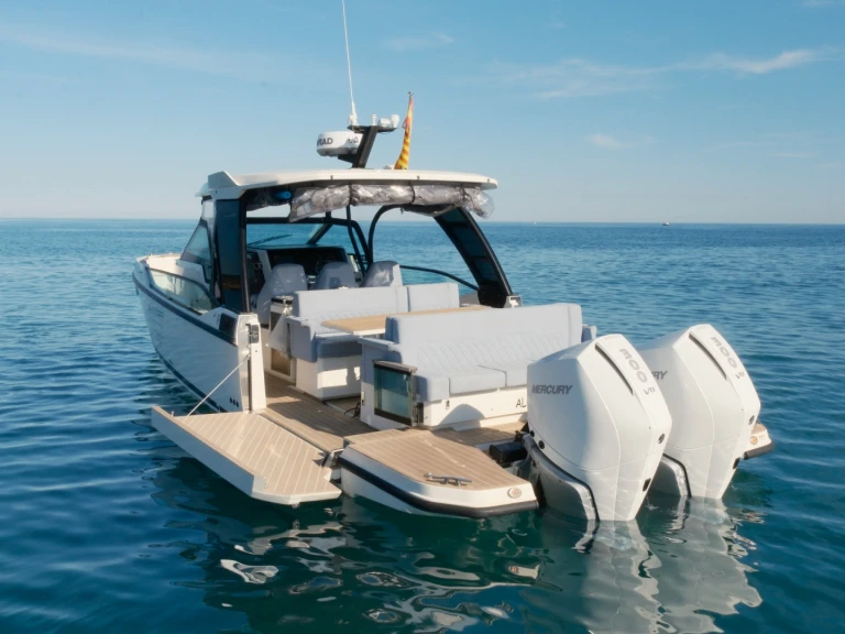 Alquiler de Saxdor Saxdor 320 GTO en Playa de Aro