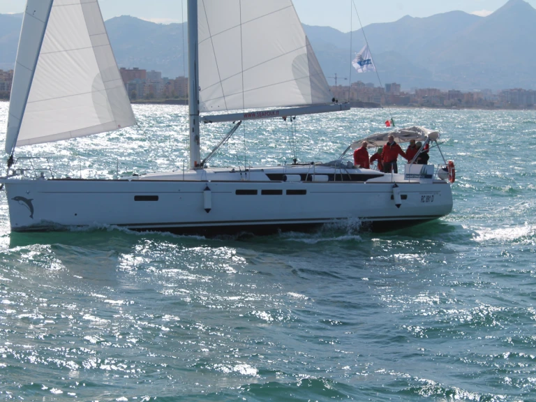 Alquiler de embarcaciones Jeanneau Sun Odyssey 519 enSitges en Samboat