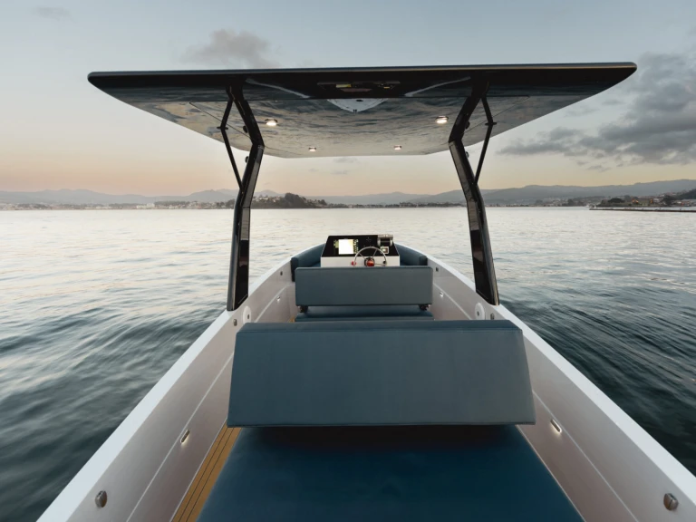 Alquiler de Lancha, con o sin patrón Lasai Lac Léman