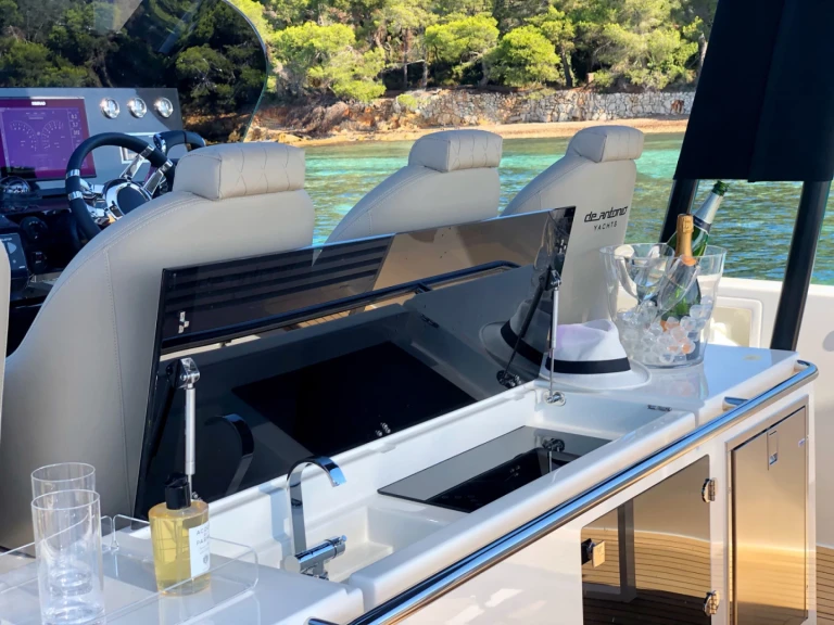 De Antonio 42 FULL LUXE de alquiler a Ibiza (Ciudad)