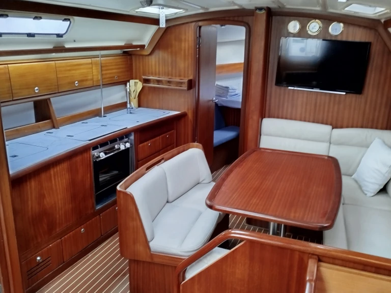 Alquiler Velero Bavaria con o sin  título de navegación