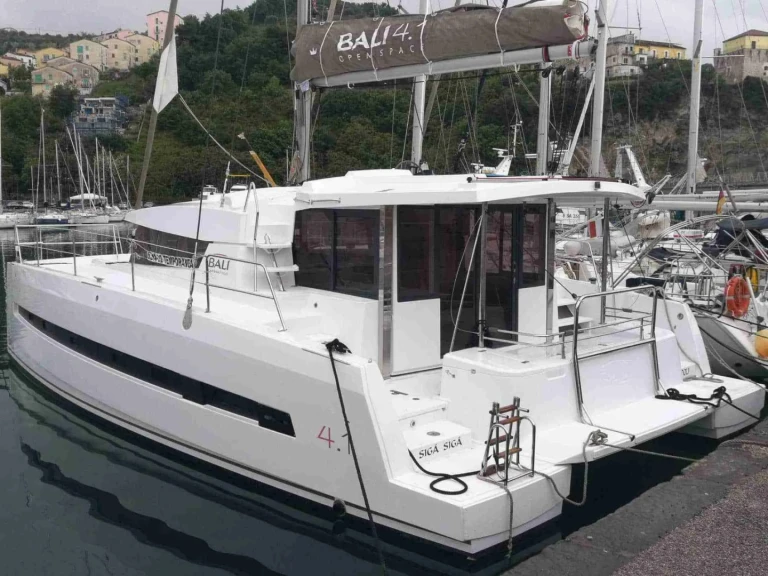 Alquiler de embarcaciones Bali Bali 4.1 enAgropoli en Samboat