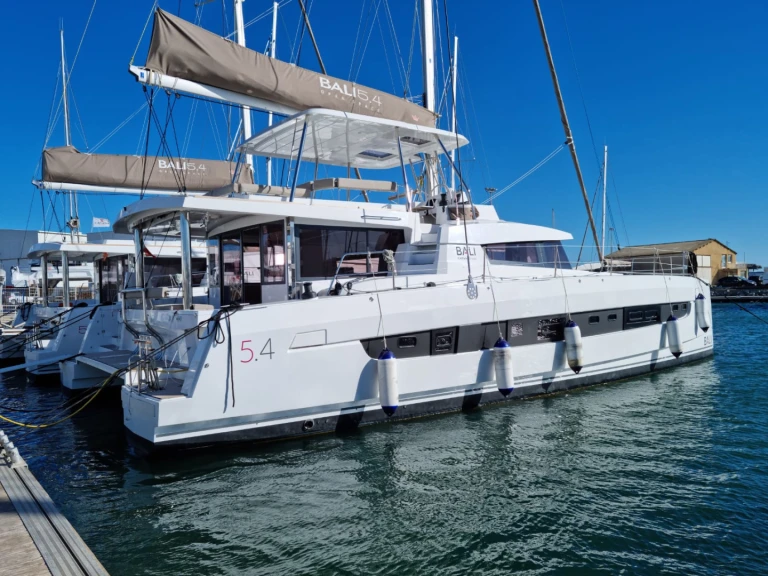 Alquiler Catamarán en Olbia - Bali Bali 5.4