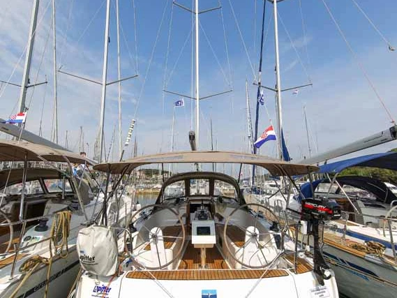 Alquiler Velero Bavaria con o sin  título de navegación