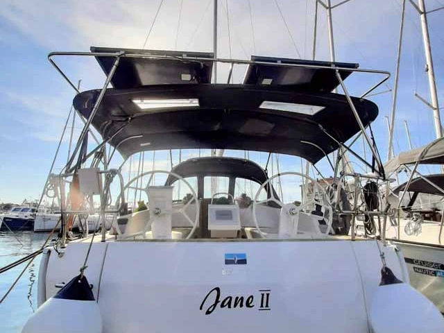 Velero para alquilar Zadar al mejor precio