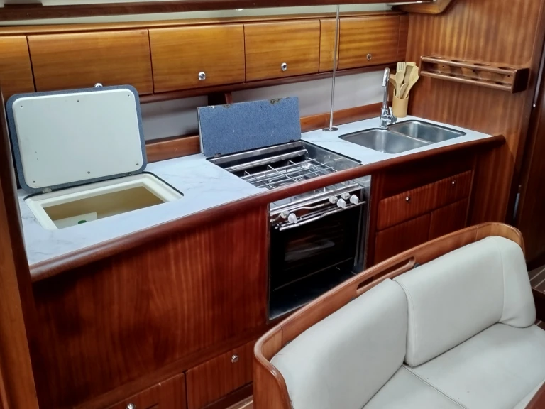 Bavaria Bavaria 40 de alquiler a Volos