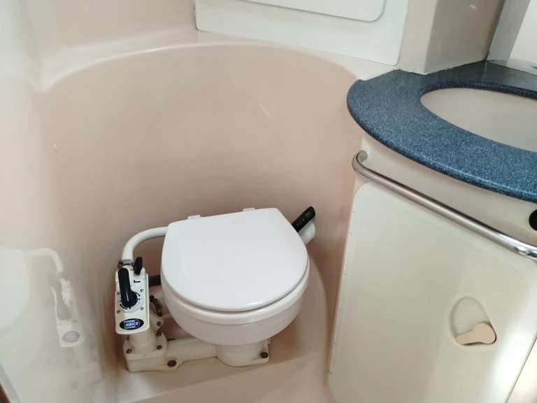 Alquiler de Bavaria Bavaria 40 en Volos