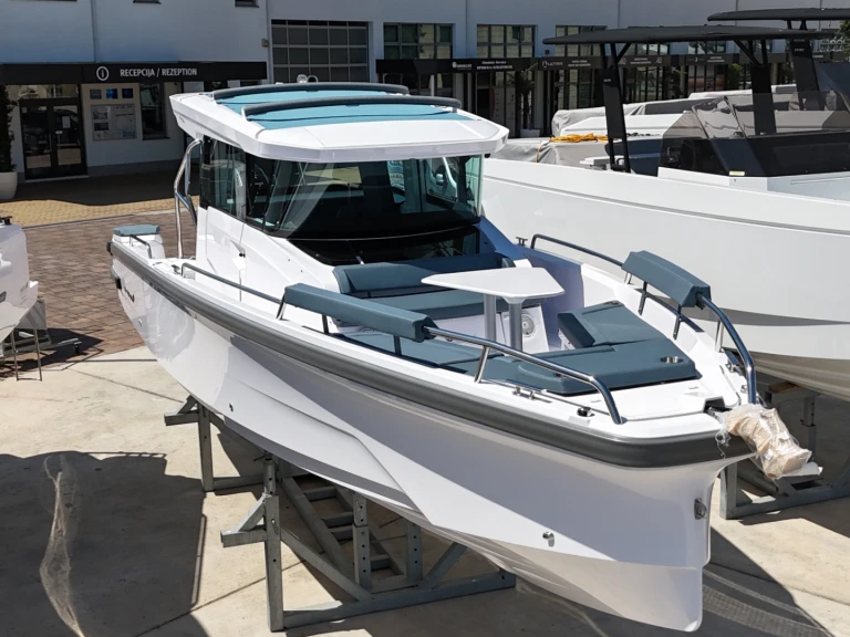 Alquiler de Lancha, con o sin patrón Axopar Seget Donji