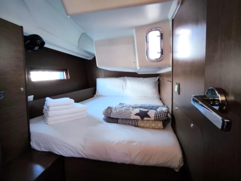 Alquiler Volos - Bénéteau Oceanis 40.1 en SamBoat