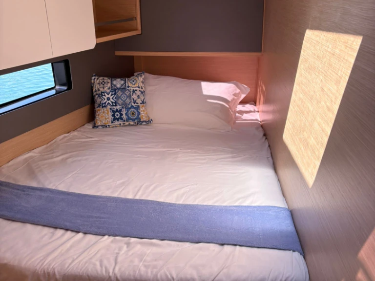 Alquiler de embarcaciones Dufour Dufour 48 enFurnari en Samboat