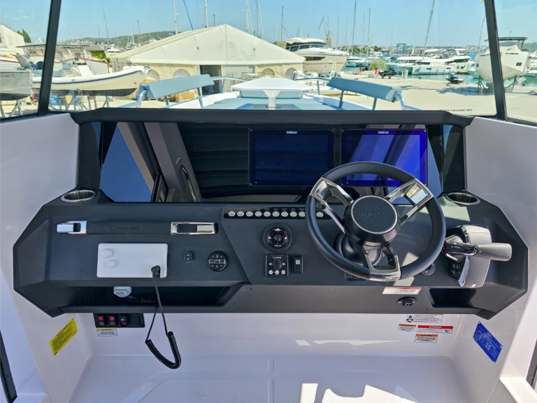 Lancha para alquilar Seget Donji al mejor precio