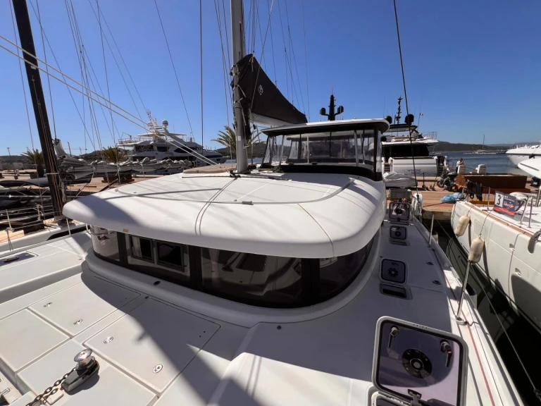 Alquiler Catamarán Lagoon con o sin  título de navegación