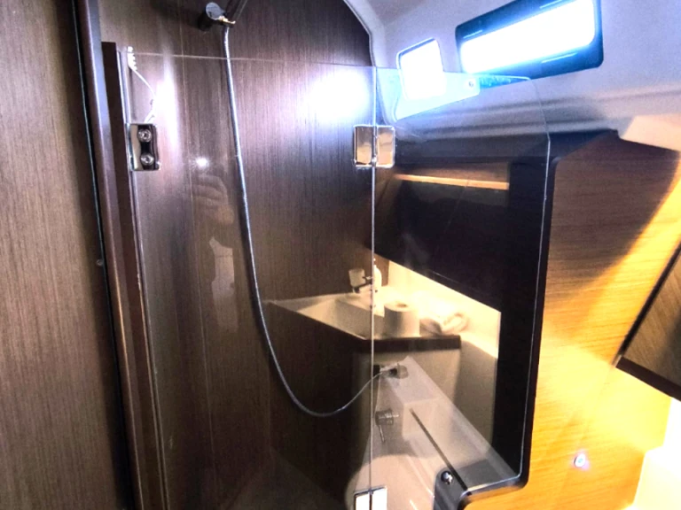 Alquiler Volos - Bénéteau Oceanis 40.1 en SamBoat