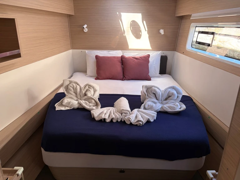 Alquiler Catamarán Lagoon con o sin  título de navegación