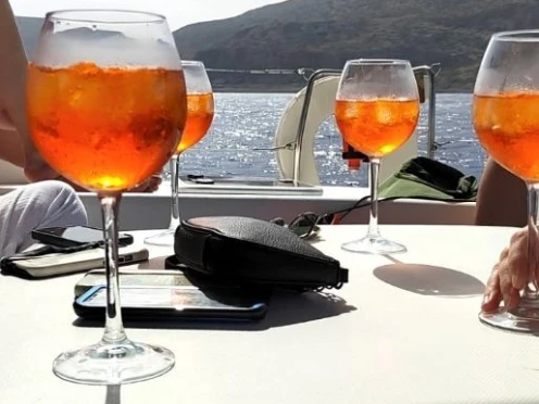 Catamarán para alquilar Kíssamos al mejor precio