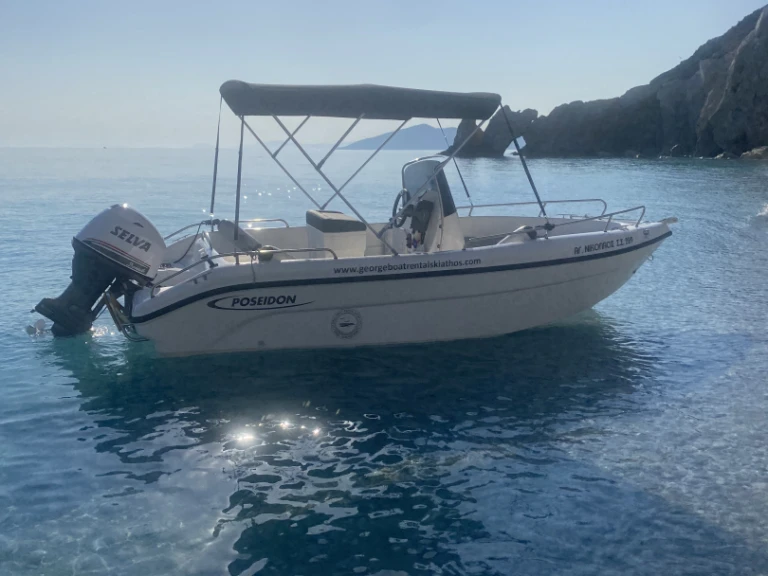 Alquiler de embarcaciones Poseidon Blue water enSkiathos en Samboat