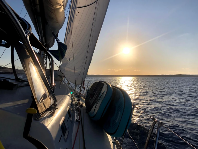 Velero para alquilar Ta' Xbiex al mejor precio