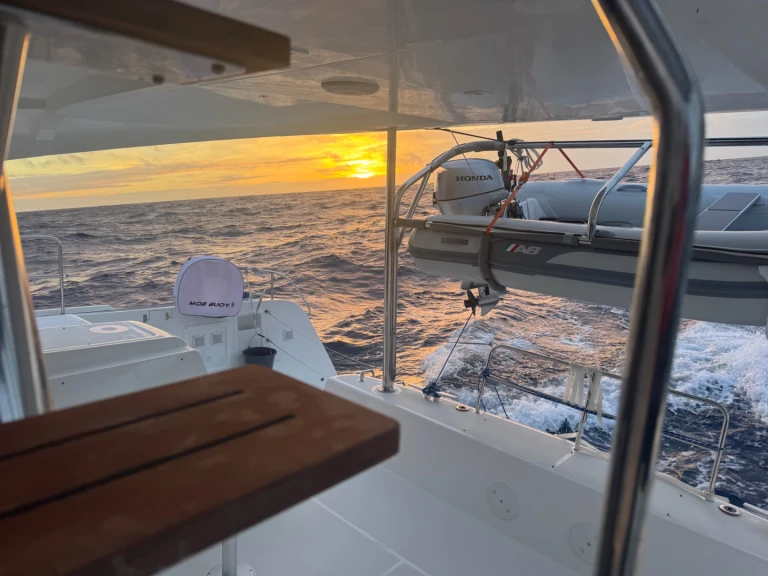 Alquiler de embarcaciones Lagoon Lagoon 42 enMarsella en Samboat