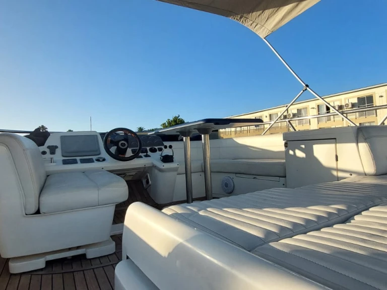 Alquiler de barcos Dubai Marina barato de Manhattan 66