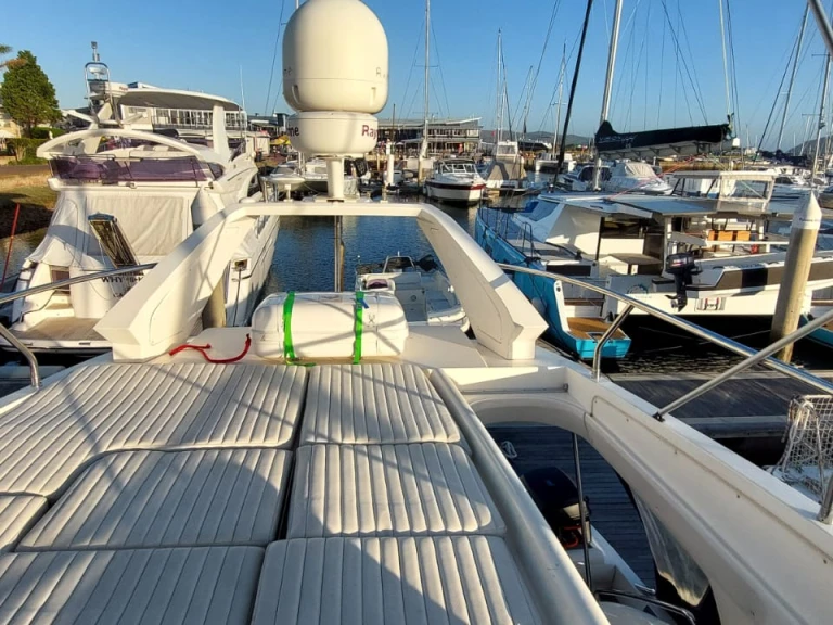Alquiler Yate de lujo en Dubai Marina - Sunseeker Manhattan 66