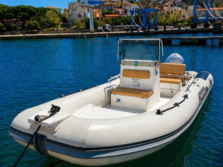 Alquiler de embarcaciones Capelli Tempest 530 enArbatax en Samboat