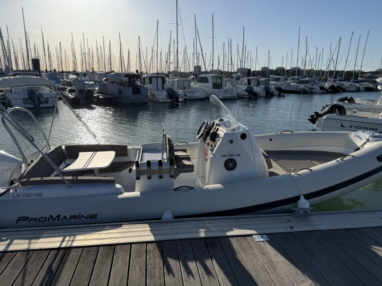 Pro Marine hélios 25 de alquiler a La Rochelle