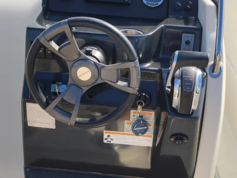 Lancha para alquilar Six-Fours-les-Plages al mejor precio