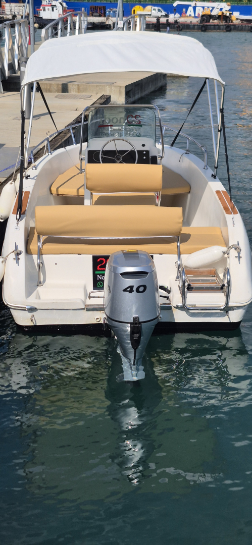 Alquiler de barcos La Spezia barato de Schizzo 520