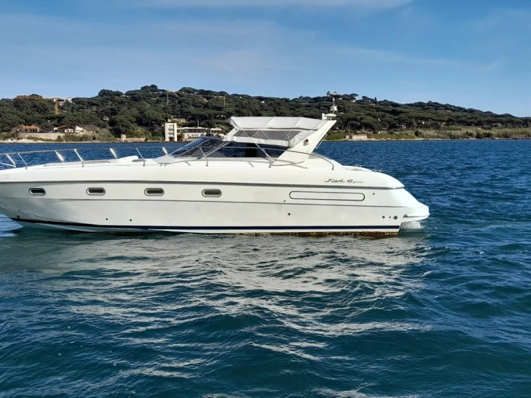 Alquiler de Fiart Fiart 40 Genius en Port Grimaud