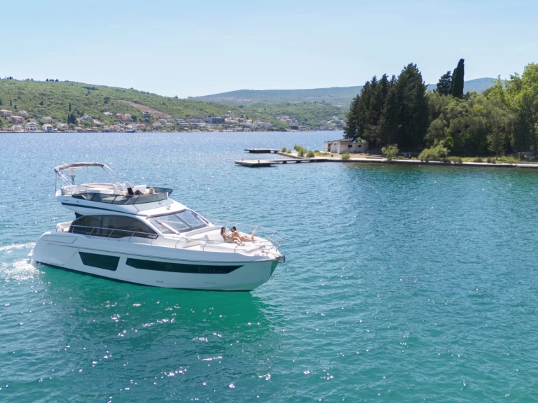 Alquiler Yate de lujo en Tivat - Azimut Azimut 53 Fly