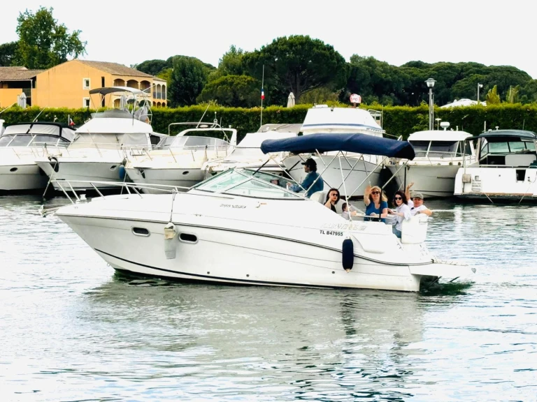 Alquiler Lancha Four Winns con o sin  título de navegación