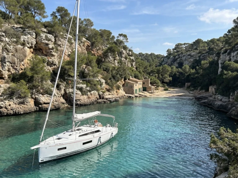 Alquiler Velero Oceanis con o sin  título de navegación