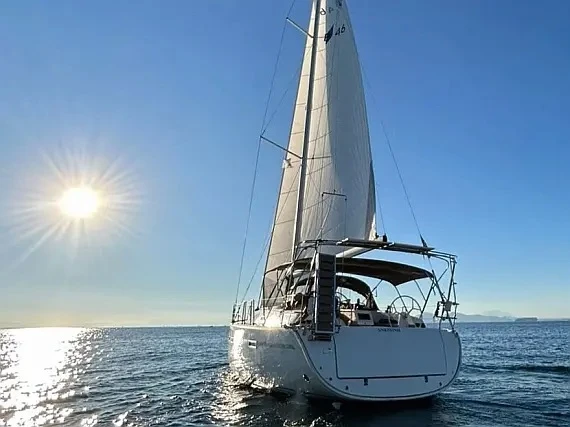 Alquiler de barcos Álimos barato de Cruiser 46 Style