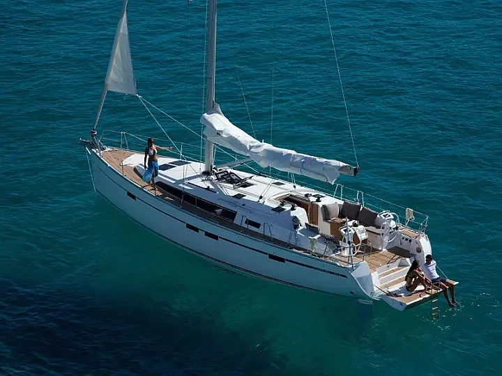 Alquiler Álimos - Bavaria Cruiser 46 en SamBoat