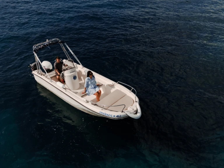 Alquiler de embarcaciones Nireus Nireus 550 enBenítses en Samboat