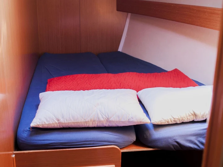 Velero para alquilar Adámas al mejor precio